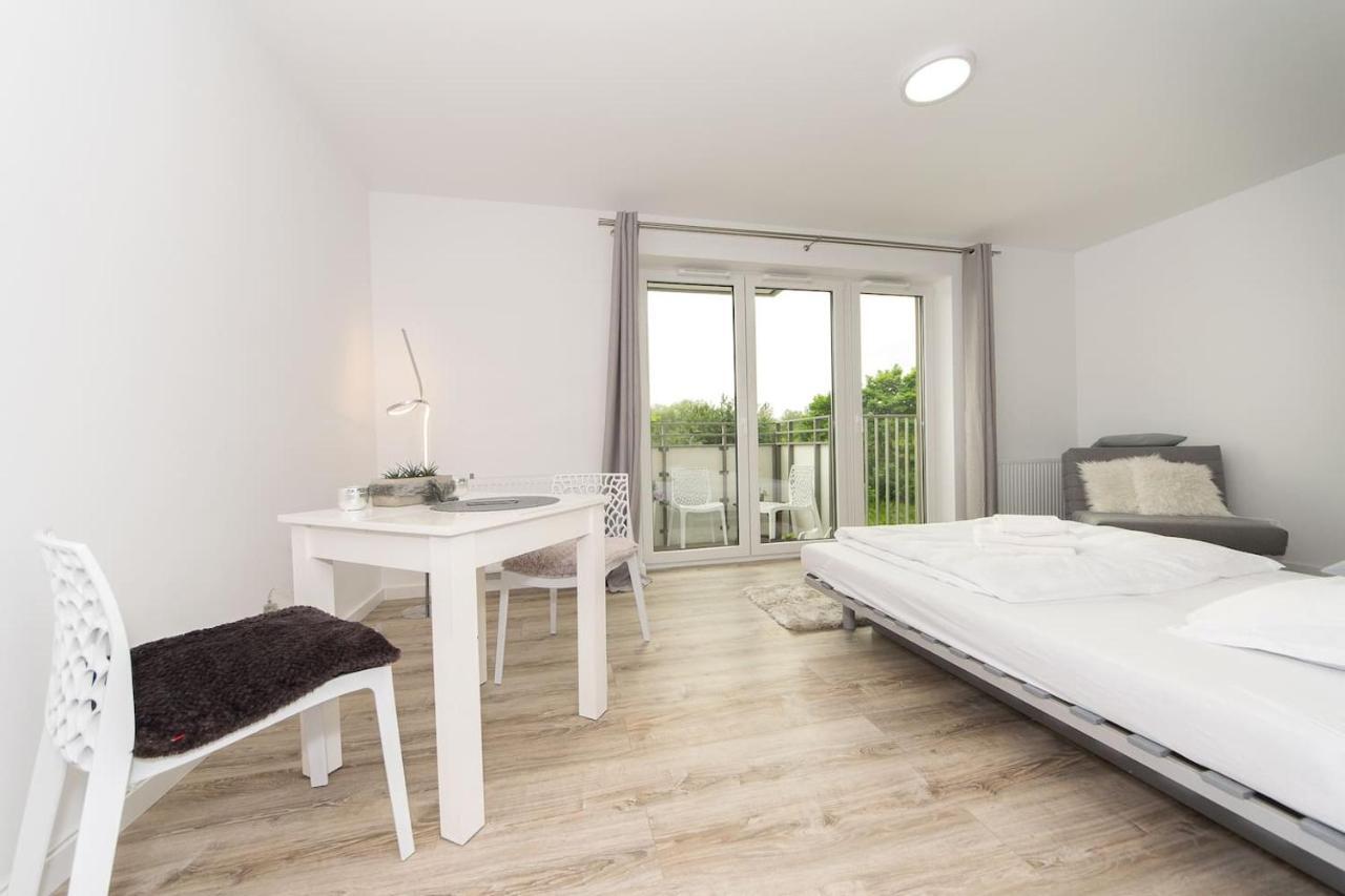 Ferienwohnung Cosy Studio With Private Garage P4You Pl Krakau Exterior foto
